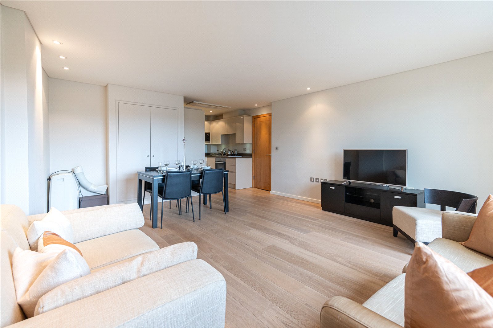 1 bedroom apartments/flats to sale in Kensington Church Street, Notting Hill-image 14