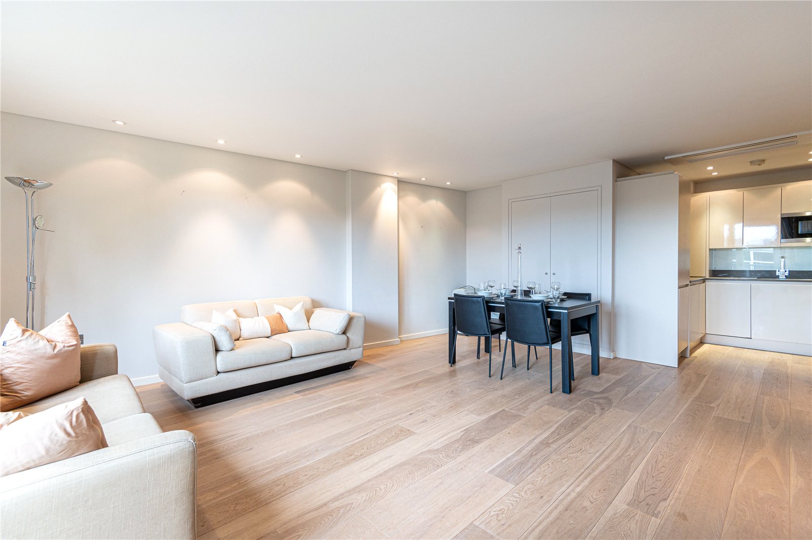 1 bedroom apartments/flats to sale in Kensington Church Street, Notting Hill-image 13