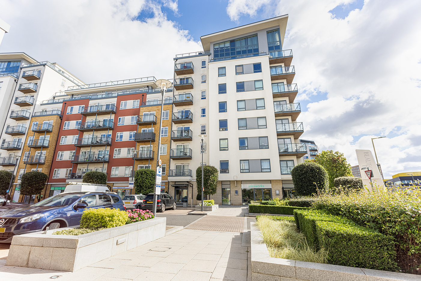 1 bedroom apartments/flats to sale in Heritage Avenue, London-image 11