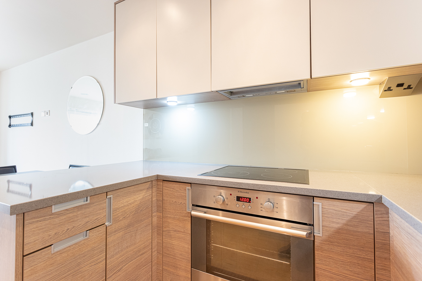 1 bedroom apartments/flats to sale in Heritage Avenue, London-image 15