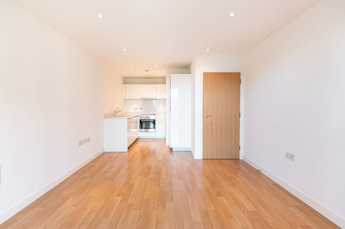 1 bedroom apartments/flats to sale in Goodchild Road, Woodbury Down, London-image 10