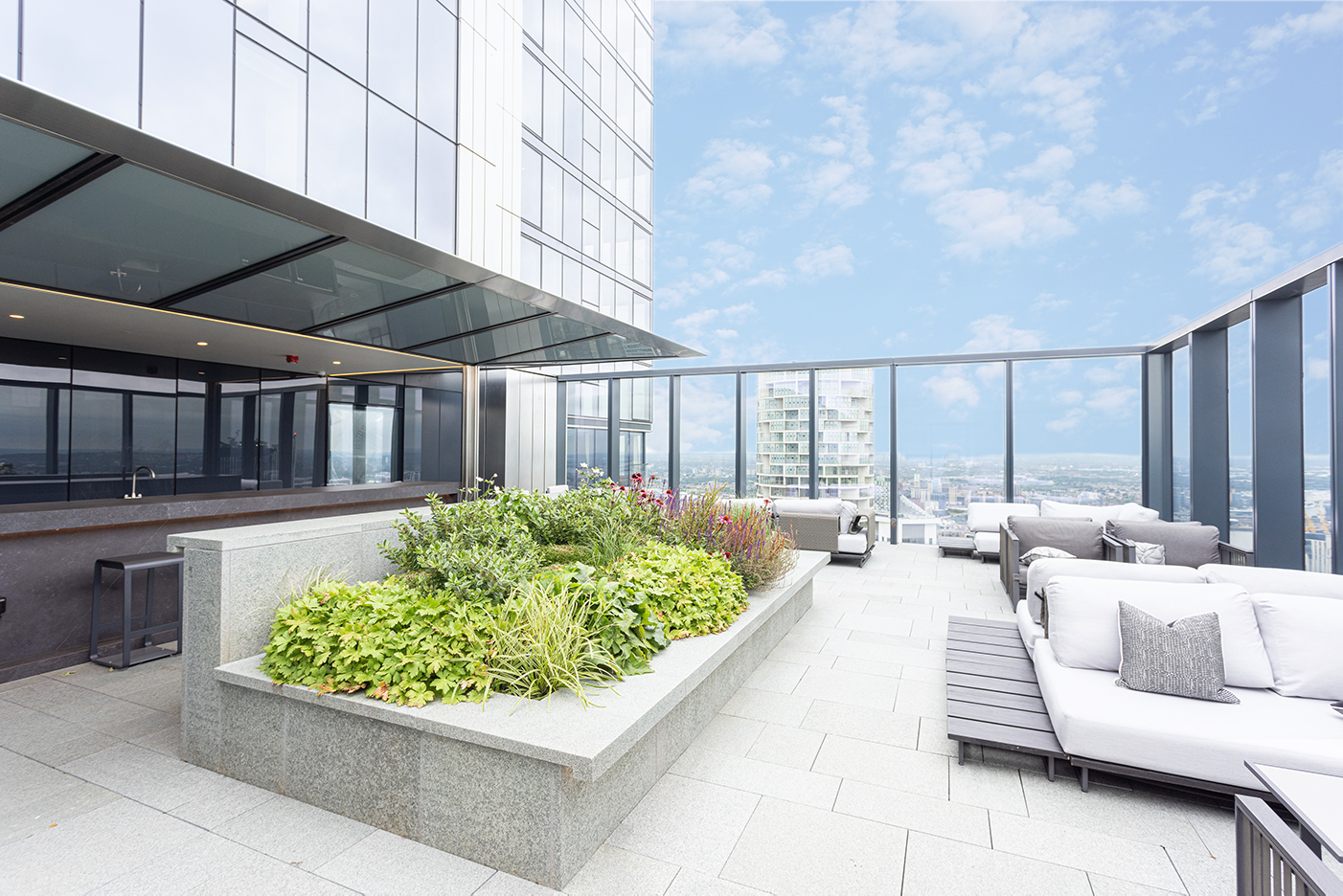 2 bedrooms apartments/flats to sale in Marsh Wall, Canary Wharf, London-image 23