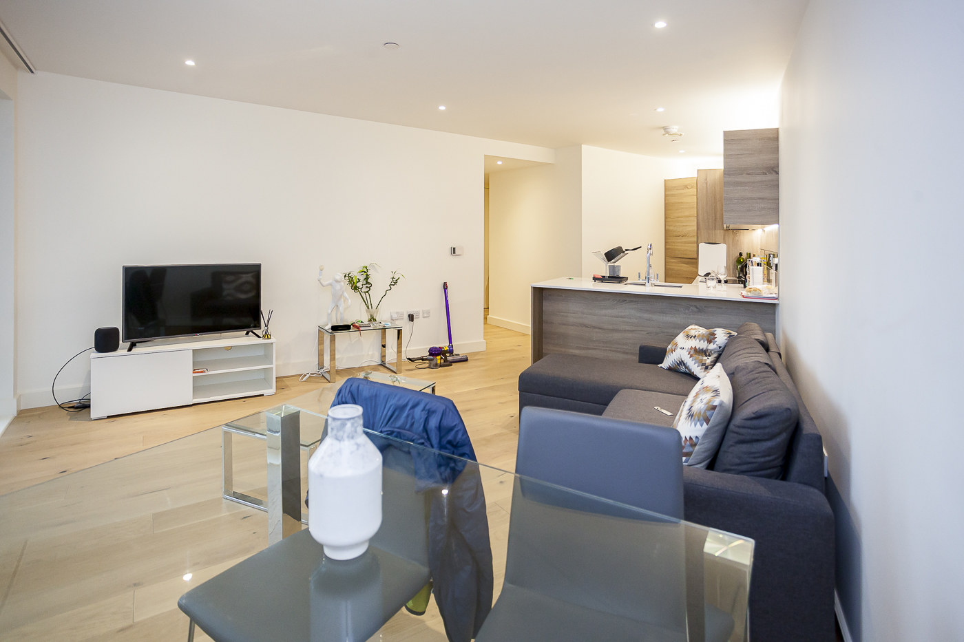 2 bedrooms apartments/flats to sale in Duke of Wellington Avenue, Royal Arsenal Riverside, Woolw, London-image 13