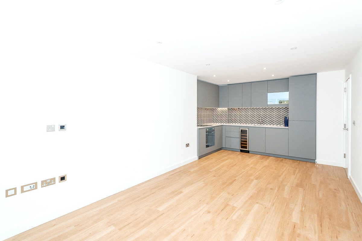 1 bedroom apartments/flats to sale in Castleton House, 26 Aerodrome Road, Colindale-image 5