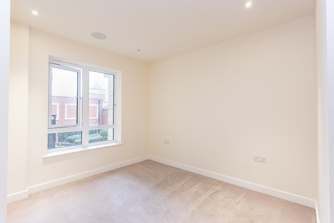2 bedrooms apartments/flats to sale in Beaufort Square, Colindale, London-image 19