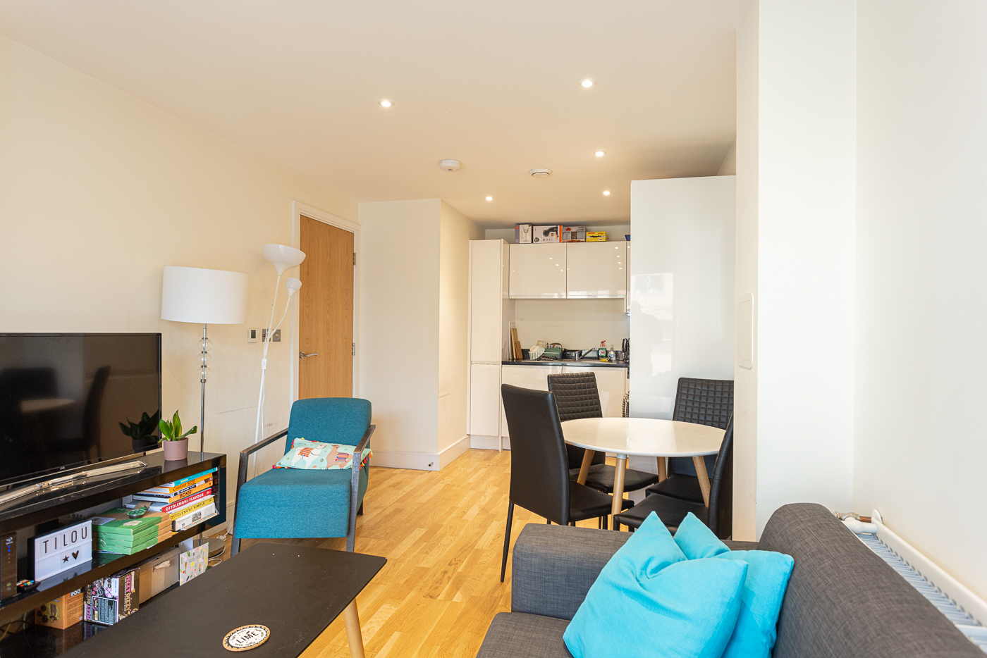 2 bedrooms apartments/flats to sale in Keymer Place, Limehouse, London-image 4