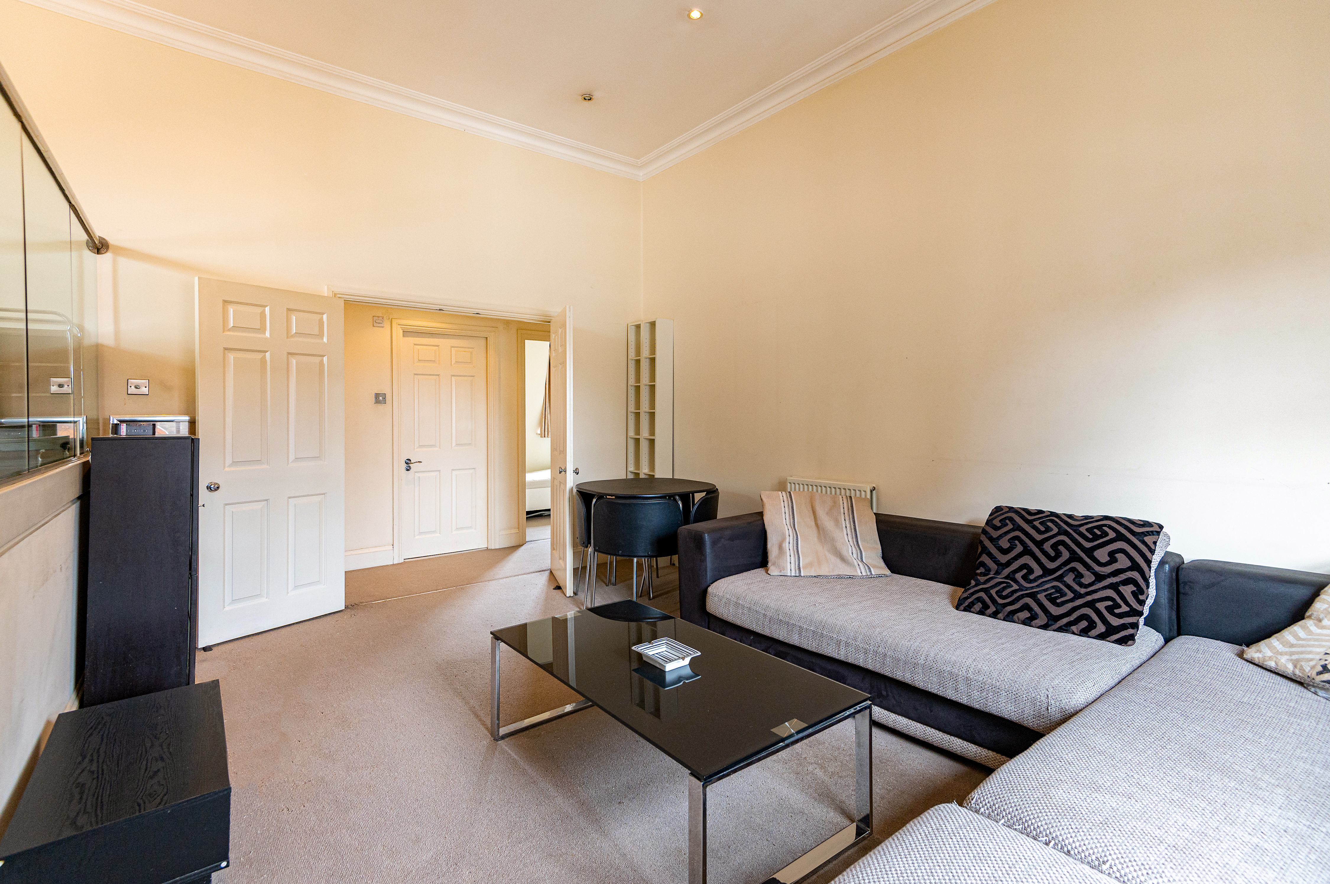 3 bedrooms apartments/flats to sale in Whitehall, St James, London-image 6