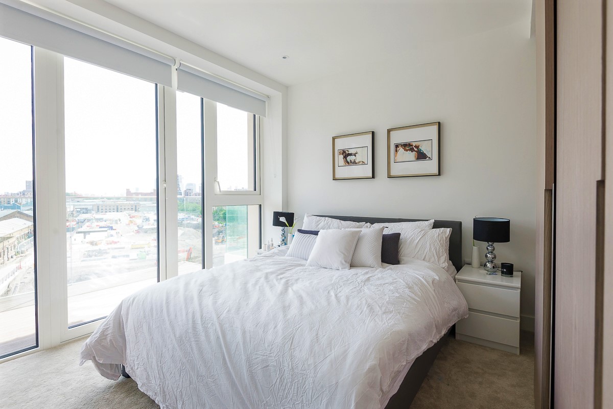 2 bedrooms apartments/flats to sale in Vaughan Way, Wapping, London-image 4