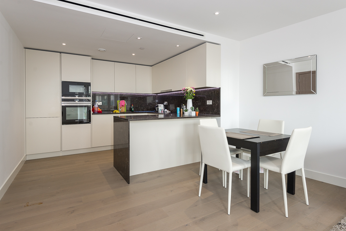 2 bedrooms apartments/flats to sale in Vaughan Way, Wapping, London-image 3