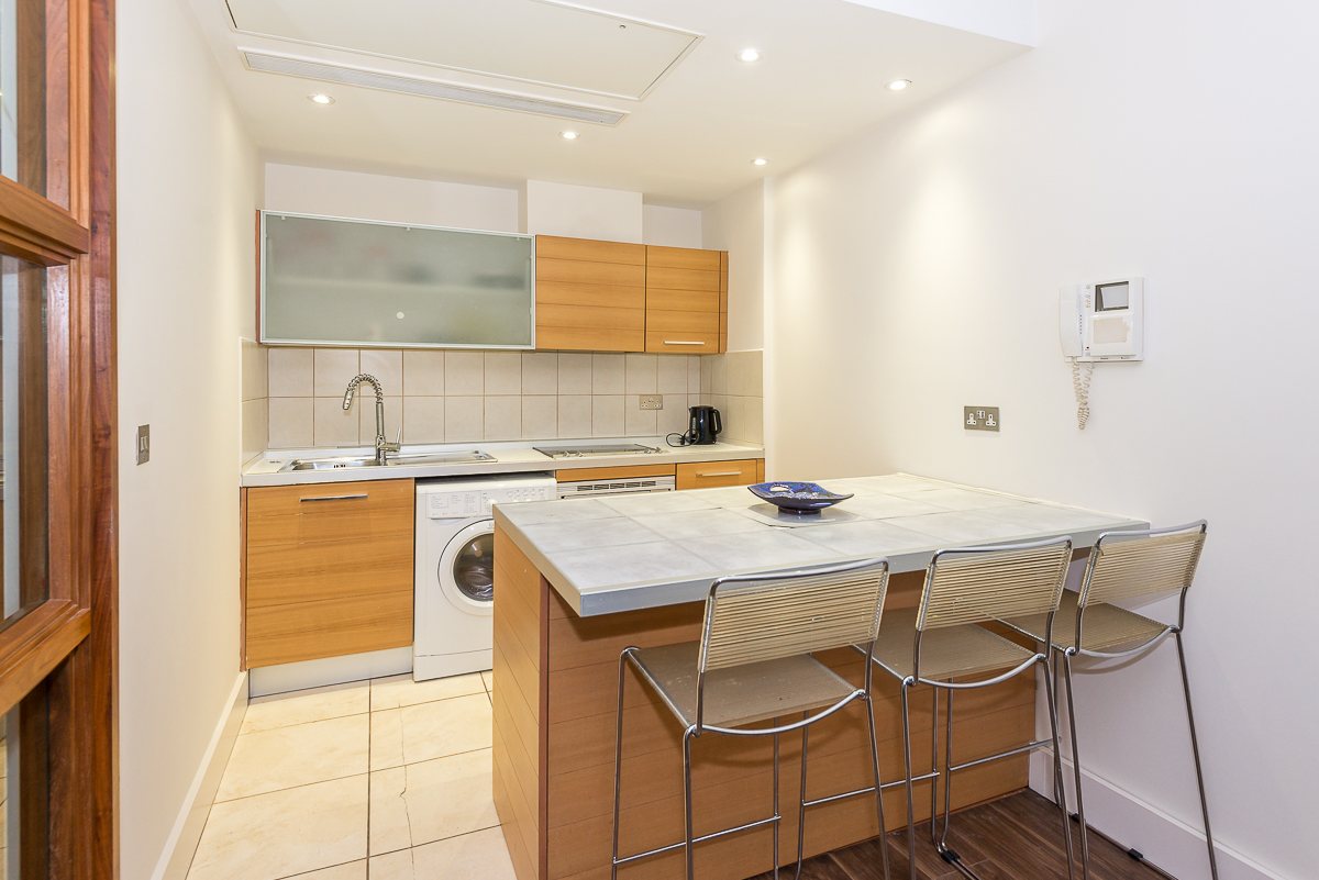 1 bedroom apartments/flats to sale in Praed Street, Paddington, London-image 4