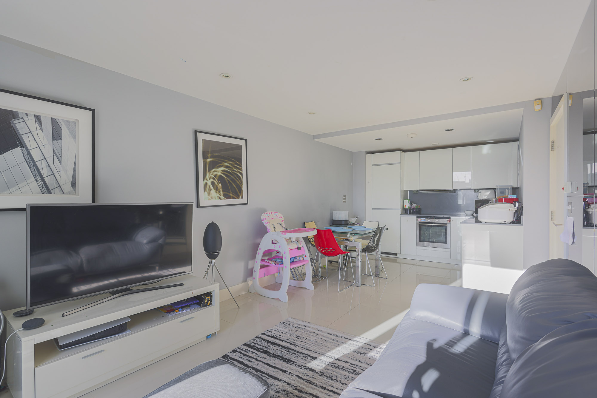 2 bedrooms apartments/flats to sale in Yeo Street, Bromley-By-Bow-image 4