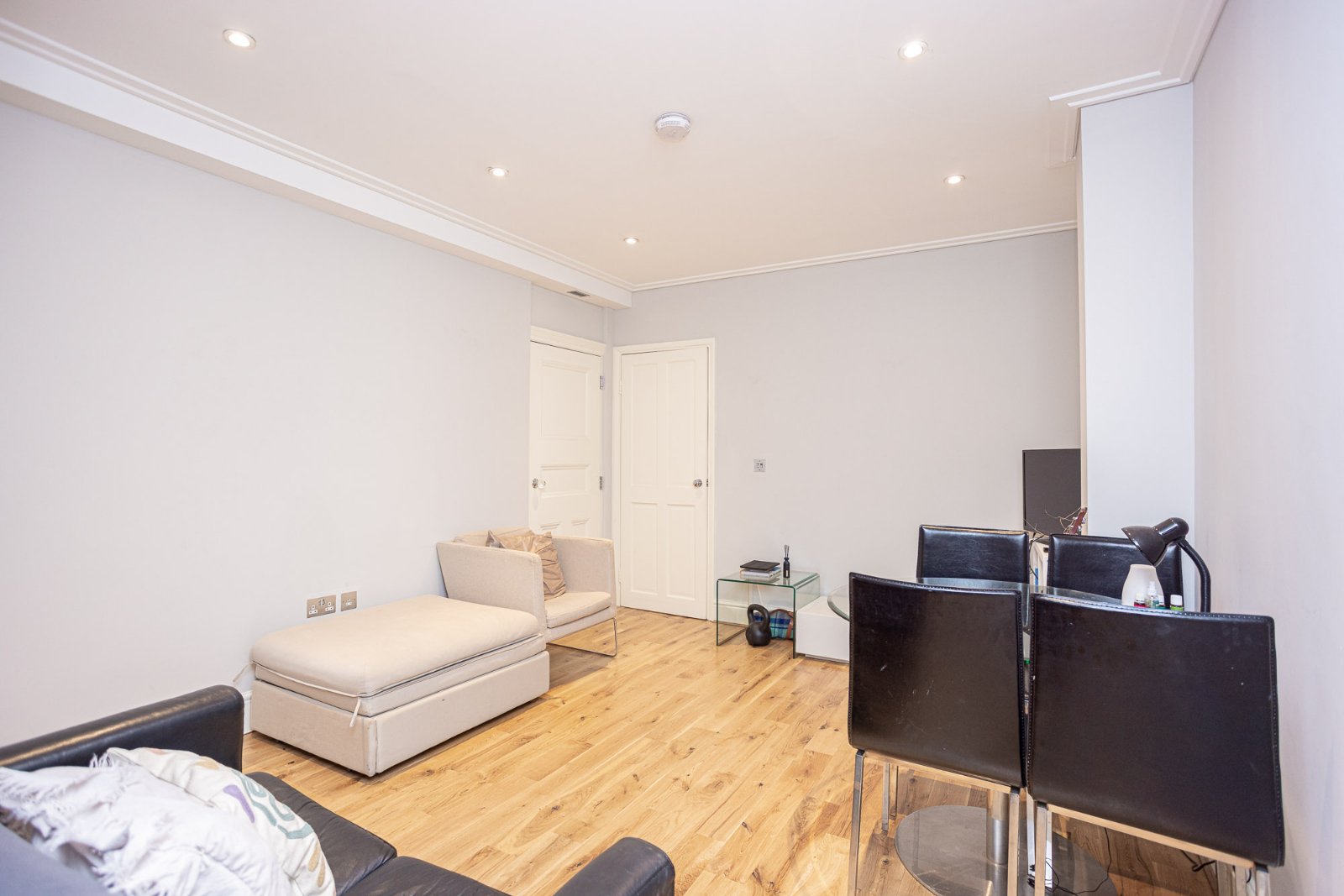 1 bedroom apartments/flats to sale in Artillery Row, Westminster, London-image 10