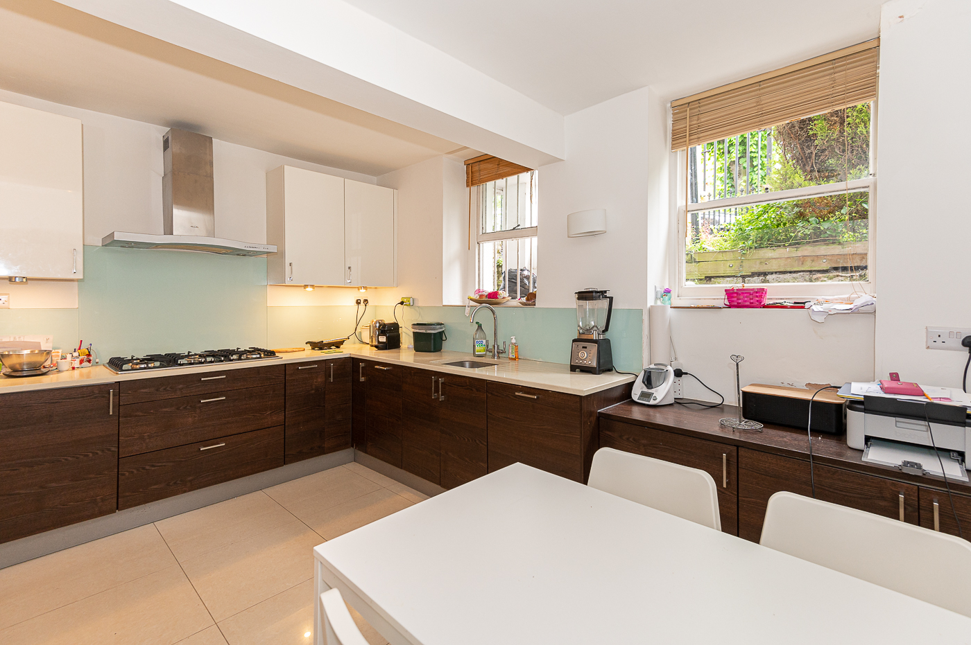 2 bedrooms apartments/flats to sale in Thurlow Road, Hampstead, London-image 15