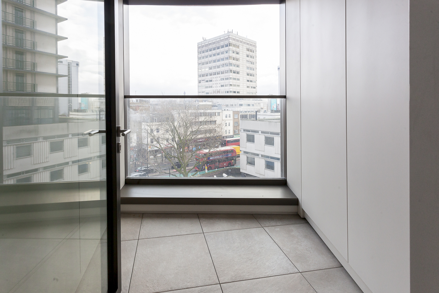 1 bedroom apartments/flats to sale in The Westmark, West End Gate, Paddington-image 12