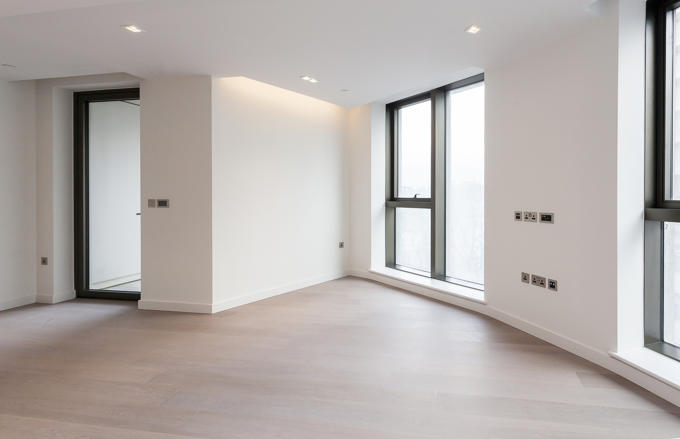 1 bedroom apartments/flats to sale in The Westmark, West End Gate, Paddington-image 4