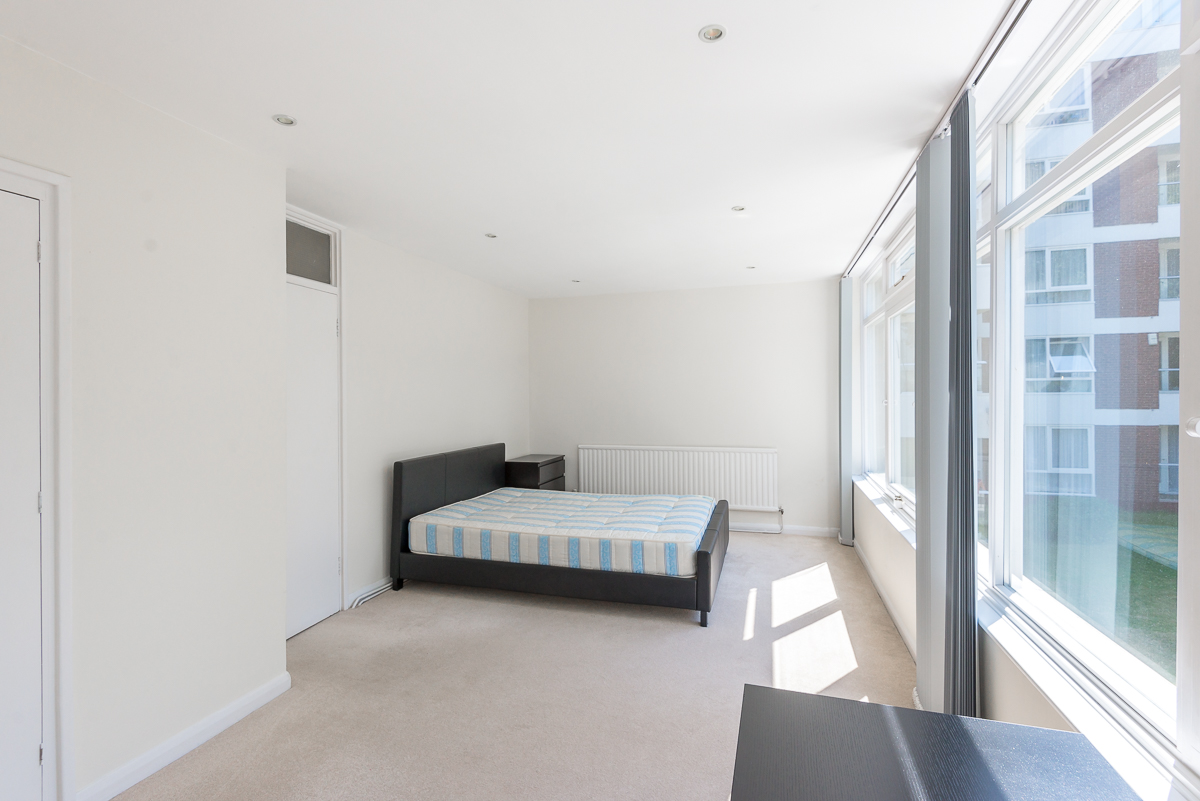 1 bedroom apartments/flats to sale in Imperial Towers, 17 Netherhall Gardens, Hampstead-image 6