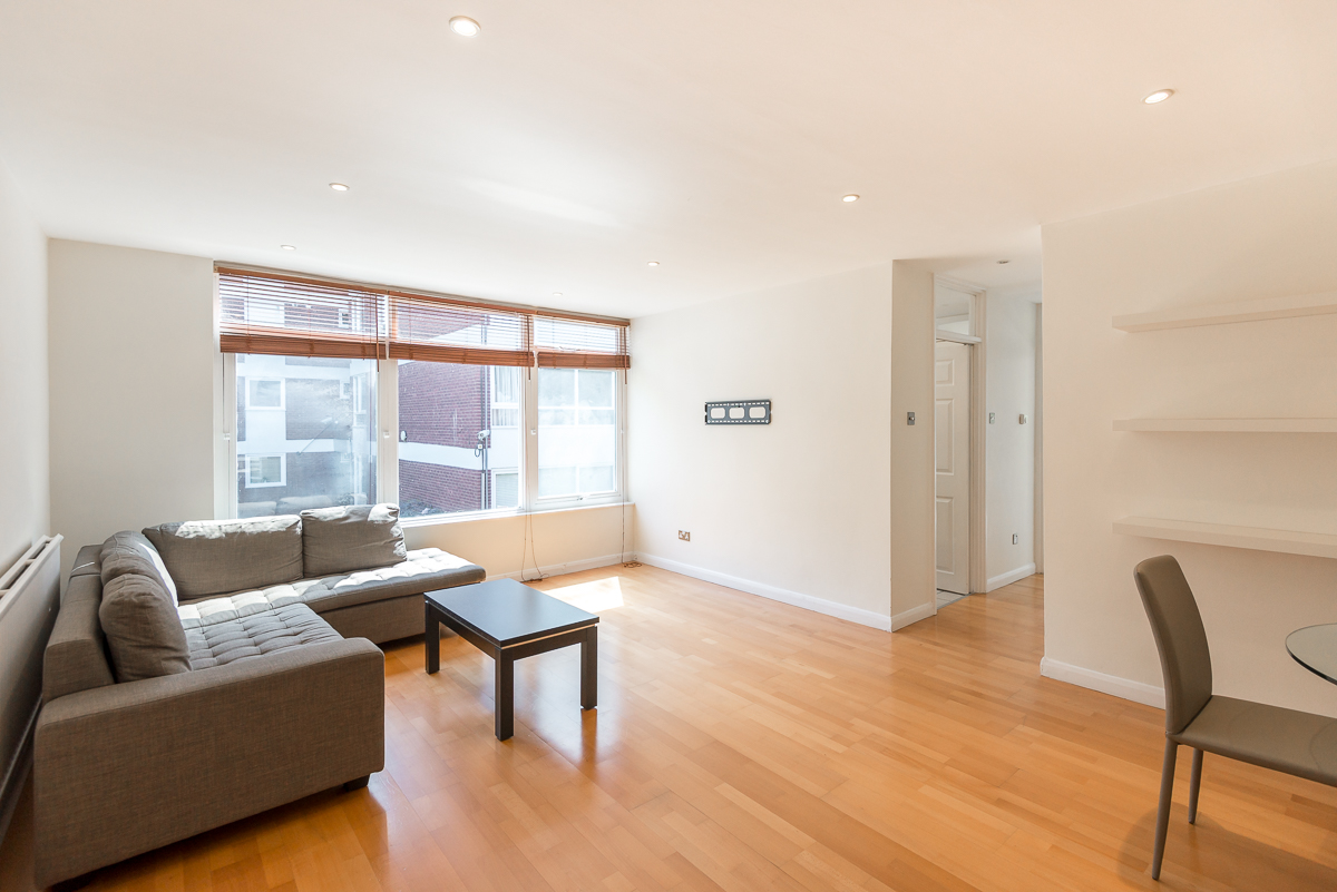 1 bedroom apartments/flats to sale in Imperial Towers, 17 Netherhall Gardens, Hampstead-image 2