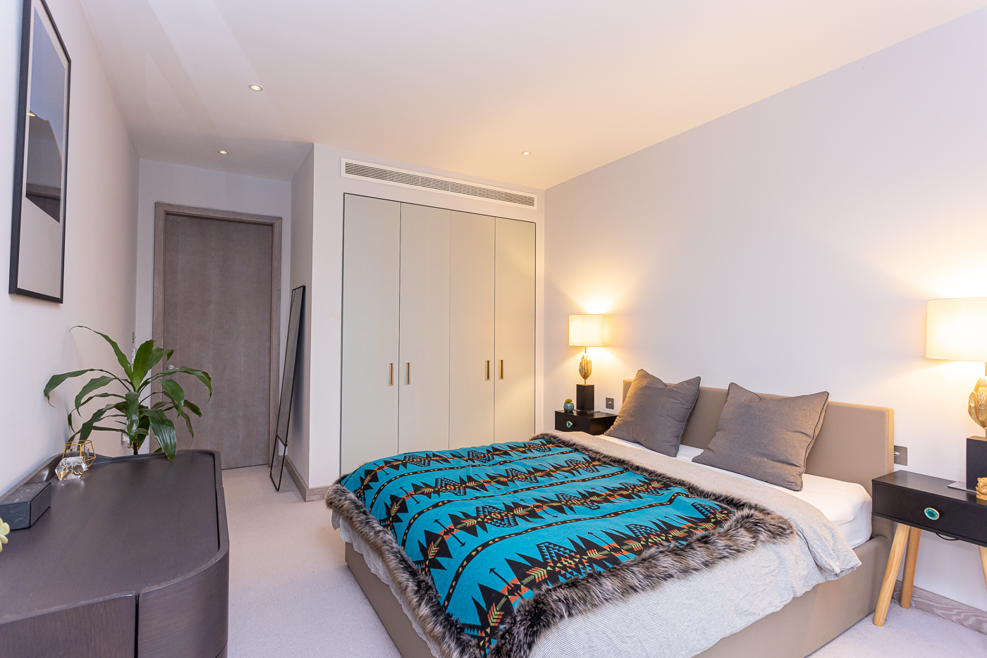 1 bedroom apartments/flats to sale in Drapers Yard, Wandsworth, London-image 10