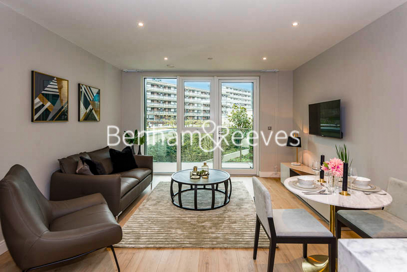 1 bedroom apartments/flats to sale in Sovereign Court, Hammersmith-image 2