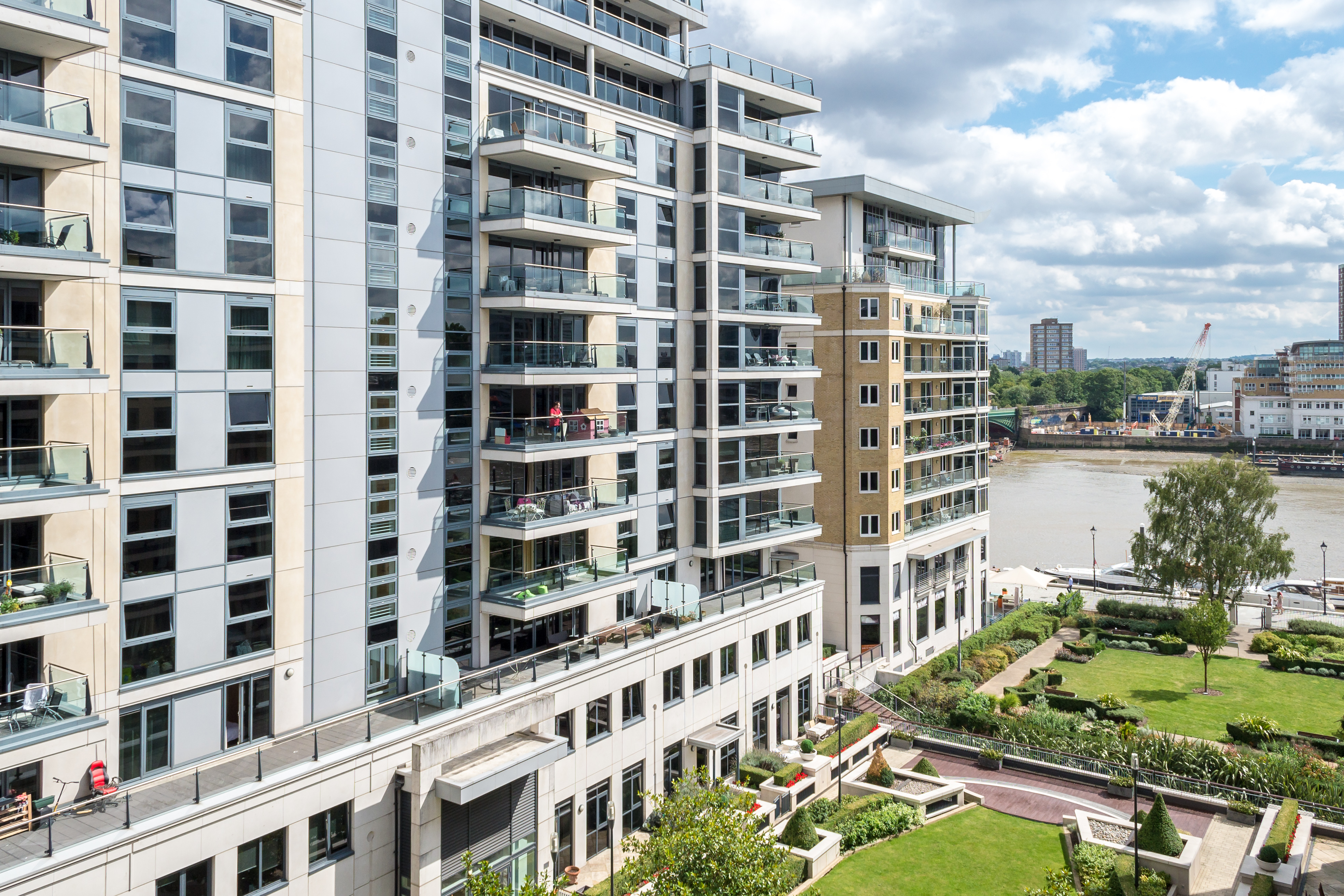 2 bedrooms apartments/flats to sale in Lensbury Avenue, Imperial Wharf, Fulham-image 1