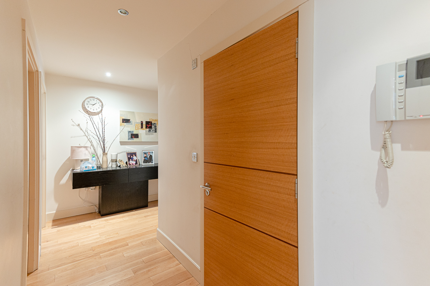 3 bedrooms apartments/flats to sale in Monarch Point, Lensbury Avenue, Imperial Wharf-image 16