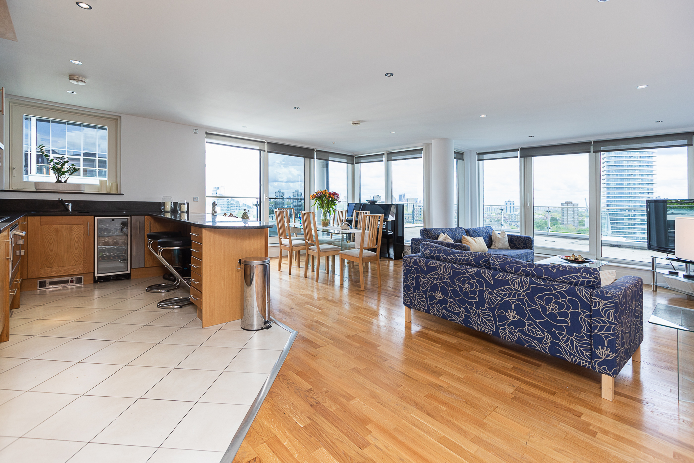 2 bedrooms apartments/flats to sale in Lensbury Avenue, Imperial Wharf, Fulham-image 11