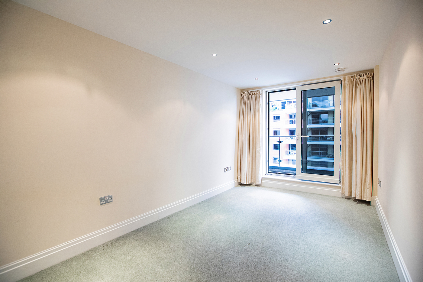 2 bedrooms apartments/flats to sale in Aspect Court, Imperial Wharf, Fulham-image 6