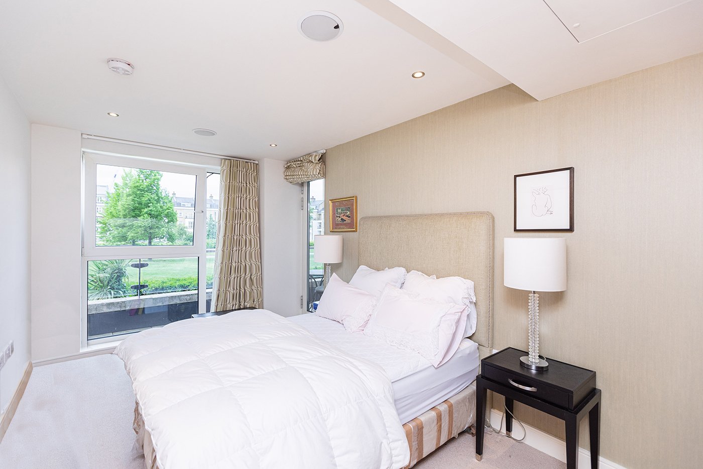 3 bedrooms apartments/flats to sale in Banyan House, Lensbury Avenue, Imperial Wharf-image 4