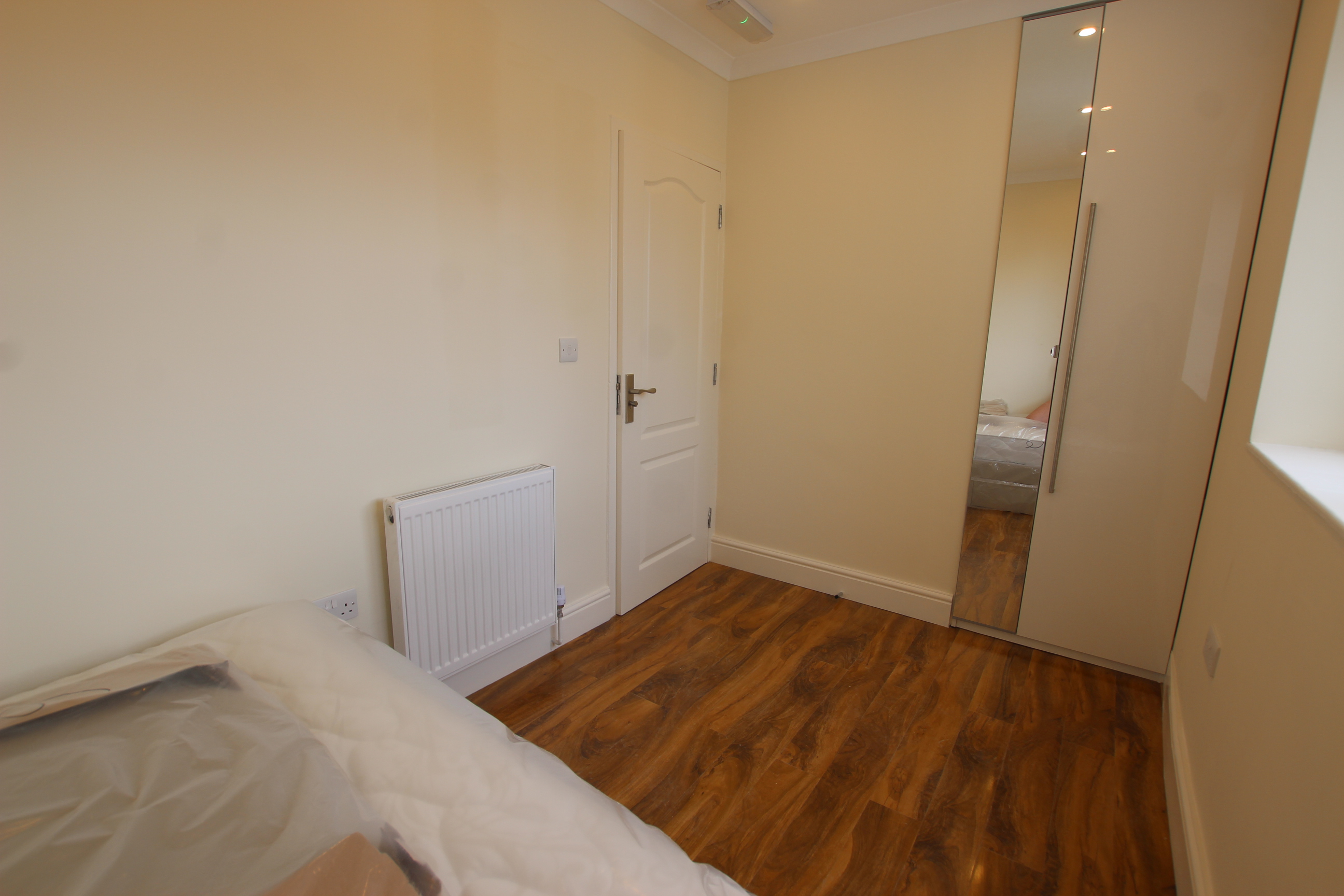 Room to rent in Aldgate! E1