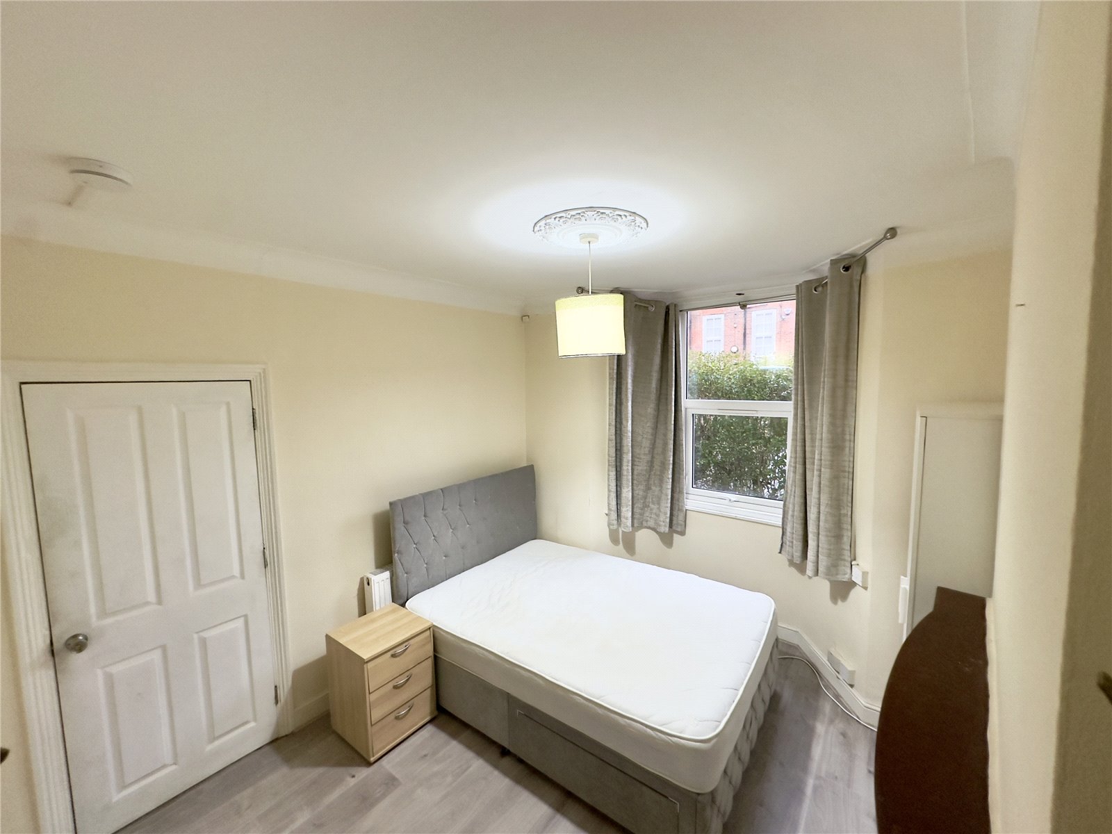 Double Bedroom in Shared House, Hither Green